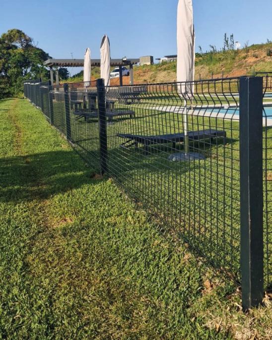 How Long Does Clearview Fence Last